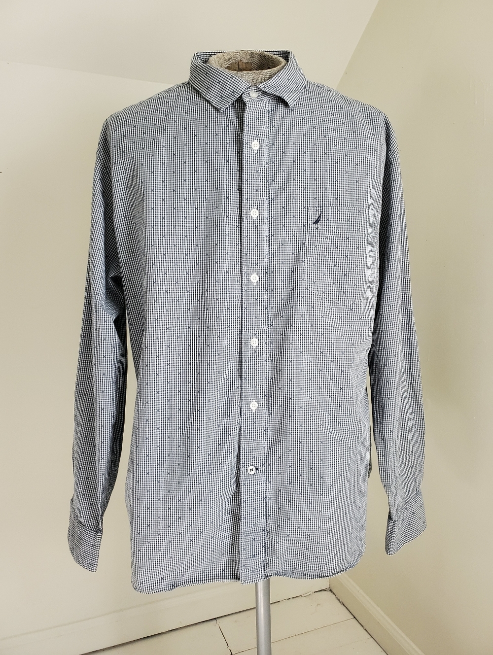 Nautica Black & White Gingham Long Sleeve Button Front Shirt